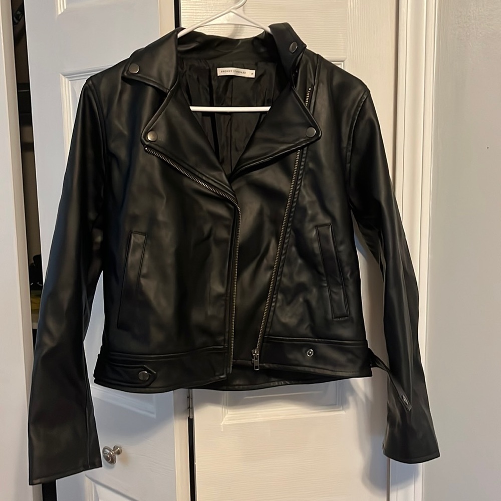 Black Leather Jacket Cropped